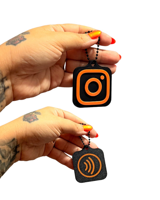 INSTAGRAM KEYCHAIN